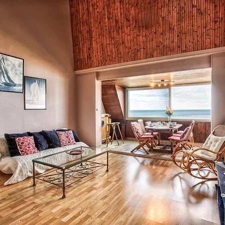 En Duplex Avec Piscine Chauffee, Ideal Pour 6 Personnes - Fr-1-788-61