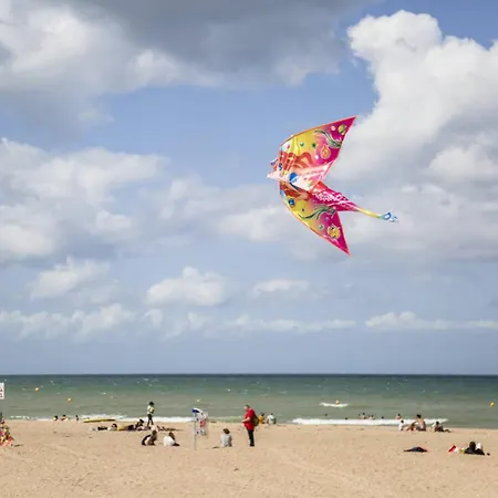 En Duplex Avec Piscine Chauffee, Ideal Pour 6 Personnes - Fr-1-788-61