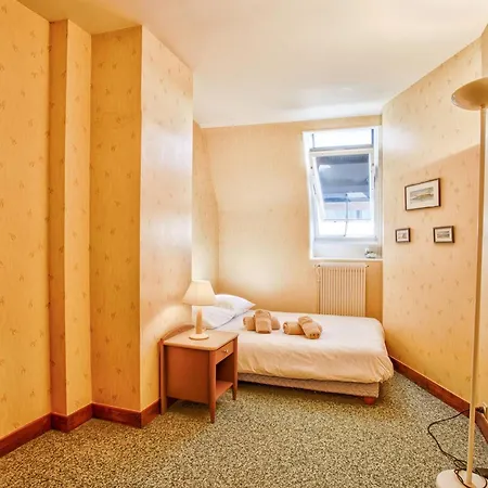 En Duplex Avec Piscine Chauffee, Ideal Pour 6 Personnes - Fr-1-788-61 * Varaville